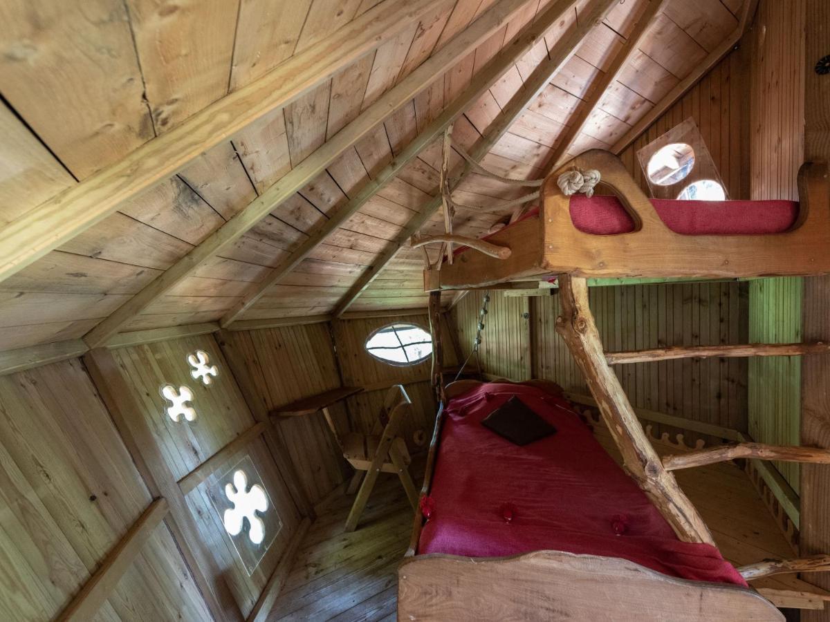 Les Cabanes De Labrousse Saint-Julien-Labrousse Екстериор снимка